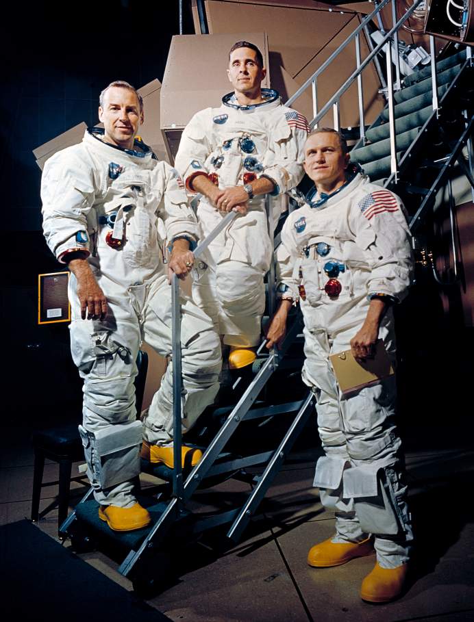 Bemanning van de Apollo 8-missie. Van links naar rechts: James Lovell, William Anders, Frank Borman. 