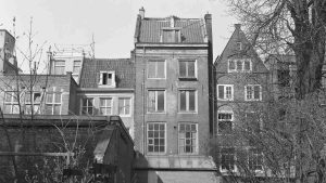 De achtergevel van het Achterhuis, waar Anne Frank ondergedoken zat.