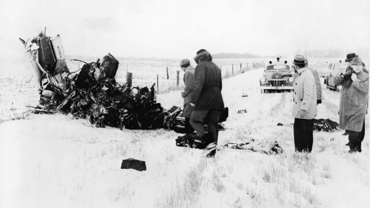 Het vliegtuig van Buddy Holly stortte neer in een besneeuwd veld in de Amerikaanse staat Iowa.