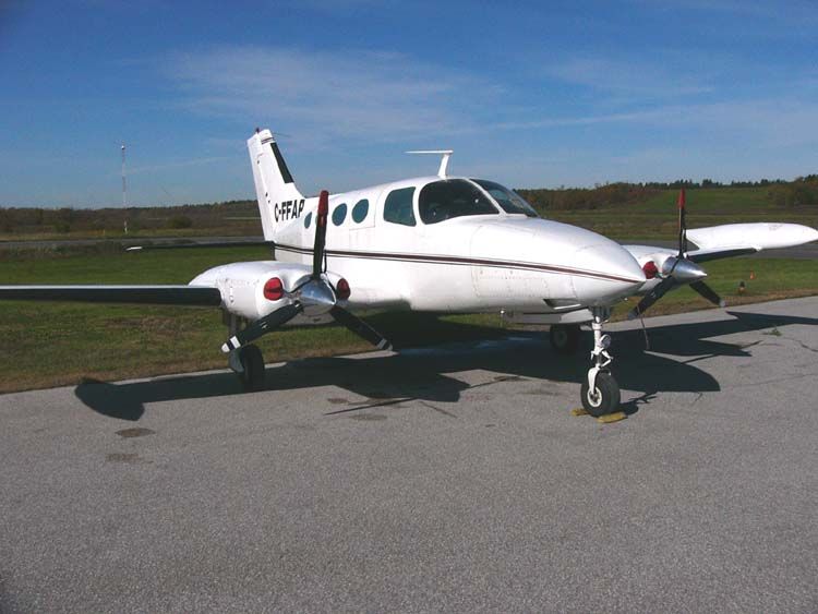 Een Cessna 402, hetzelfde model als het toestel van Aaliyah.