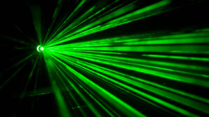 Groene laserstralen