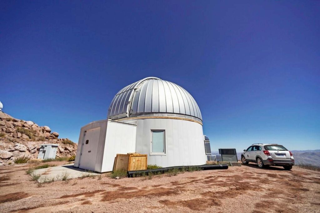 Met data van dit observatorium gingen astronomen op zoek naar dysonbollen